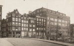 Singel: de situatie voor de uitbreiding.
<br/>
Beeldbank Gemeentearchief Amsterdam, ca. 1924